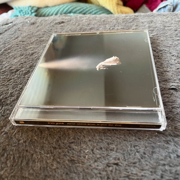 Ariana Grande SIGNED Eternal Sunshine Deluxe: Brighter Days Ahead Signed CD RARE - Picture 5 of 8